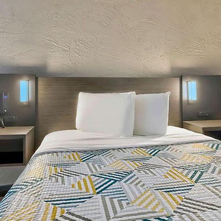 Motel 6-Milwaukee, Wi - Glendale المظهر الخارجي الصورة