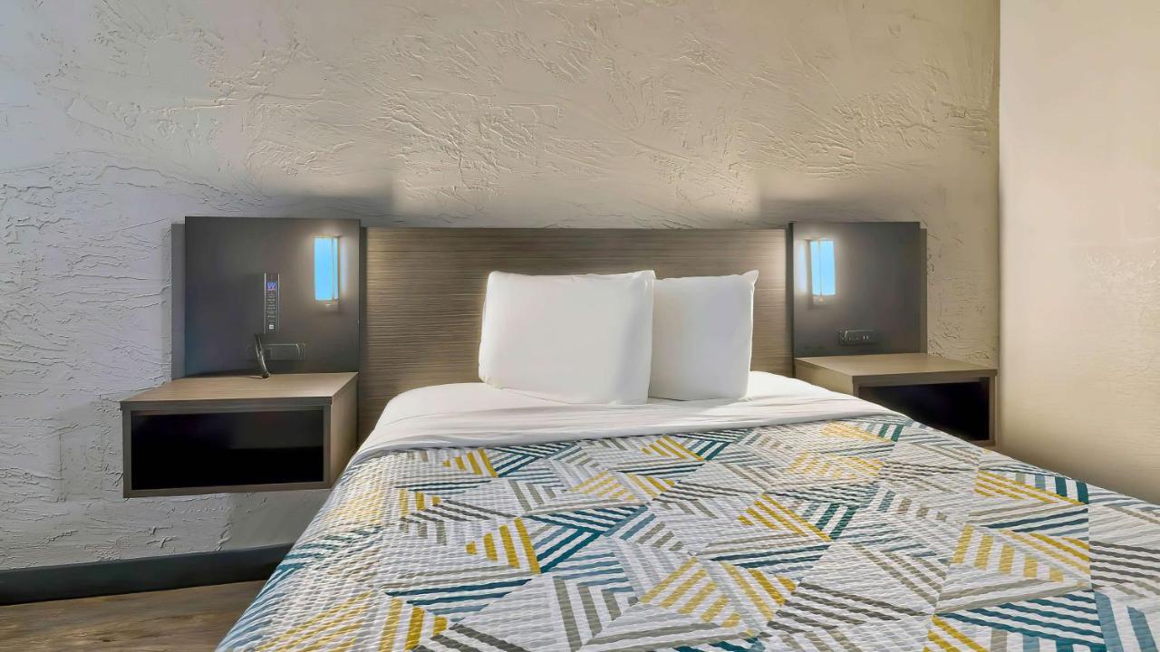 Motel 6-Milwaukee, Wi - Glendale المظهر الخارجي الصورة