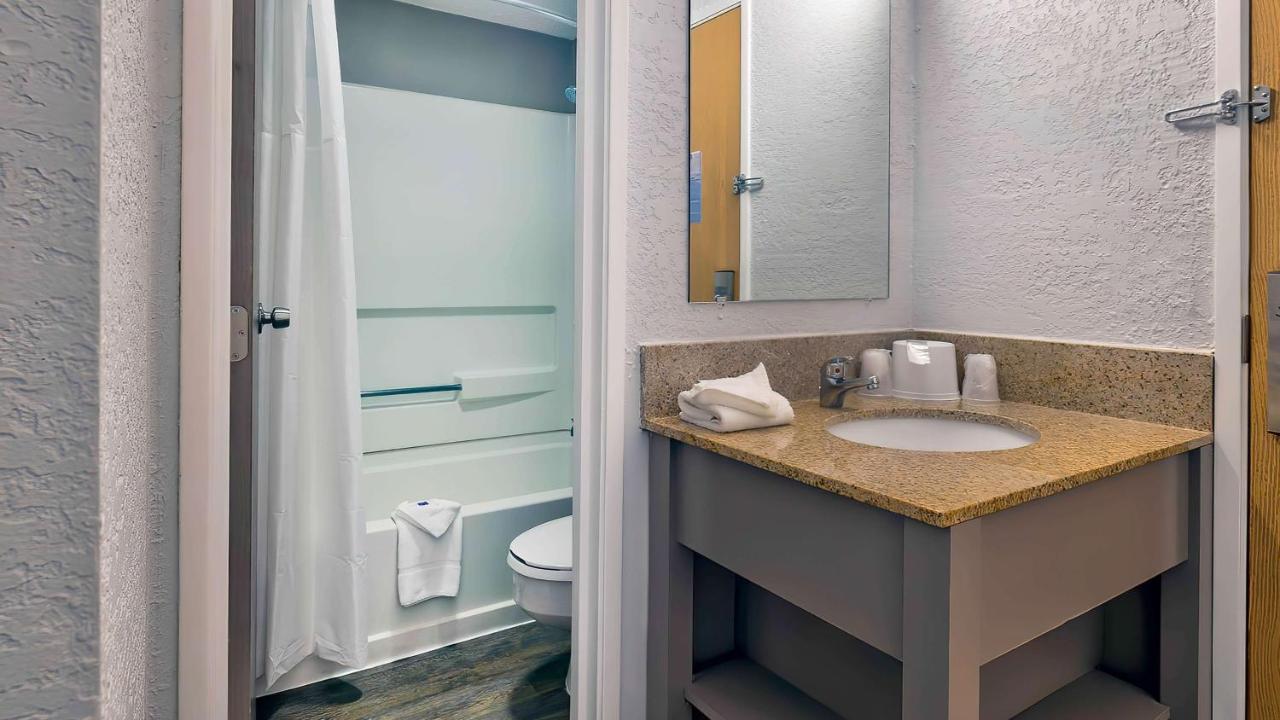 Motel 6-Milwaukee, Wi - Glendale المظهر الخارجي الصورة