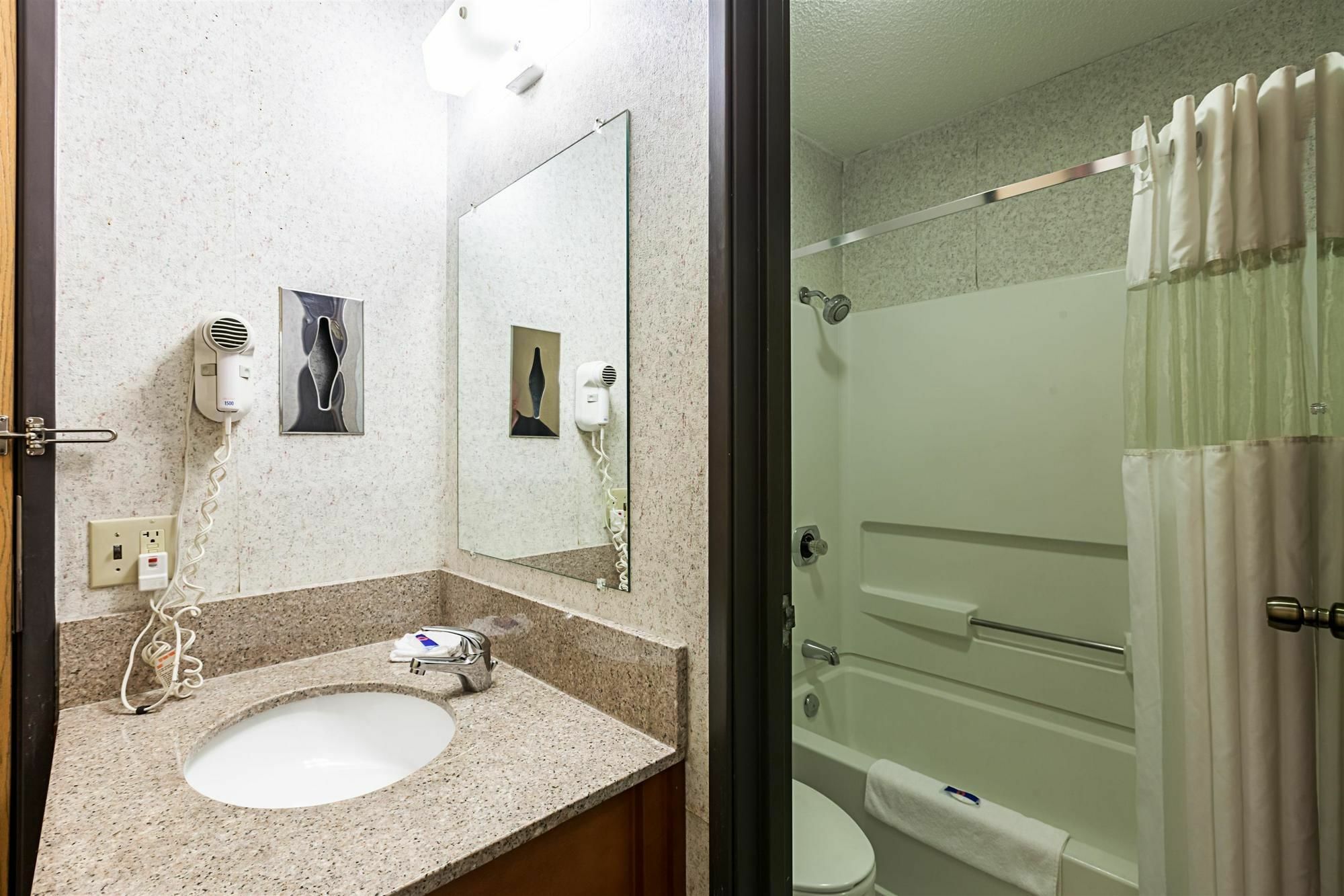 Motel 6-Milwaukee, Wi - Glendale المظهر الخارجي الصورة