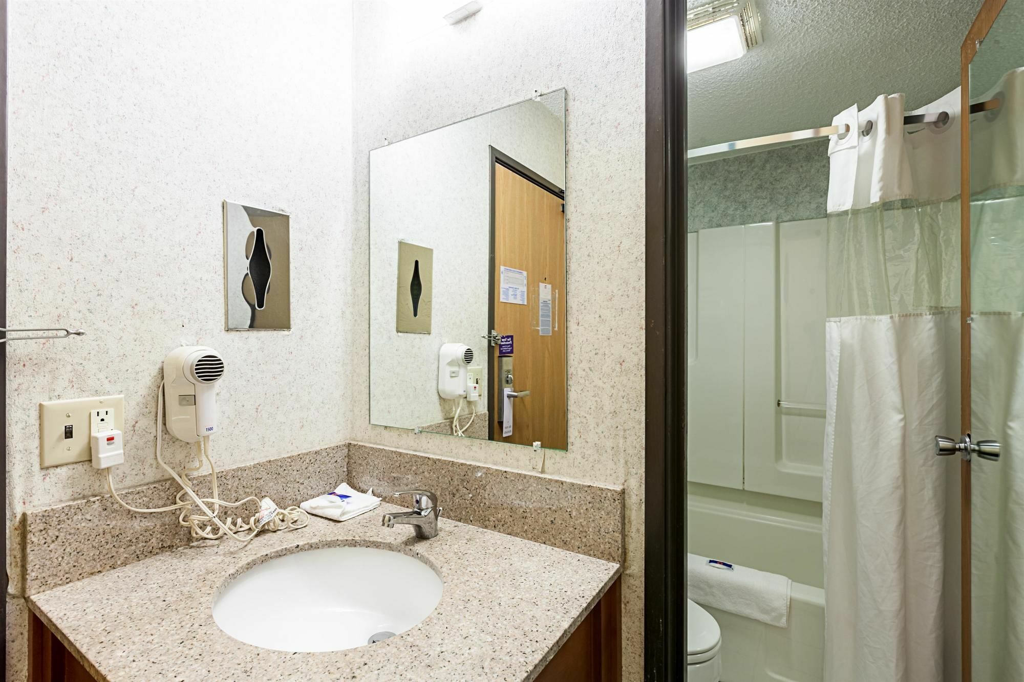Motel 6-Milwaukee, Wi - Glendale المظهر الخارجي الصورة