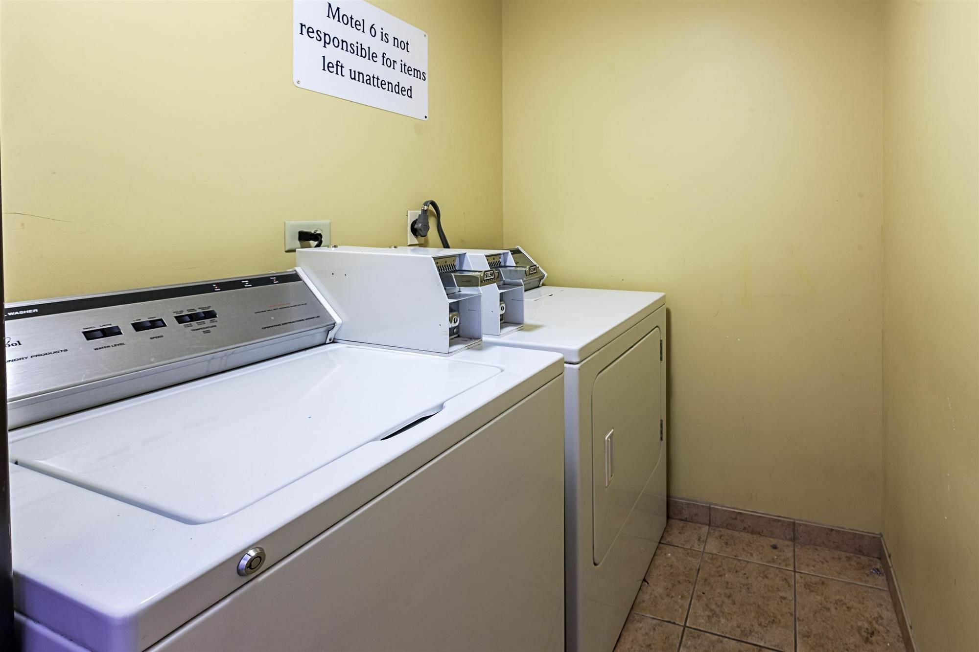 Motel 6-Milwaukee, Wi - Glendale المظهر الخارجي الصورة